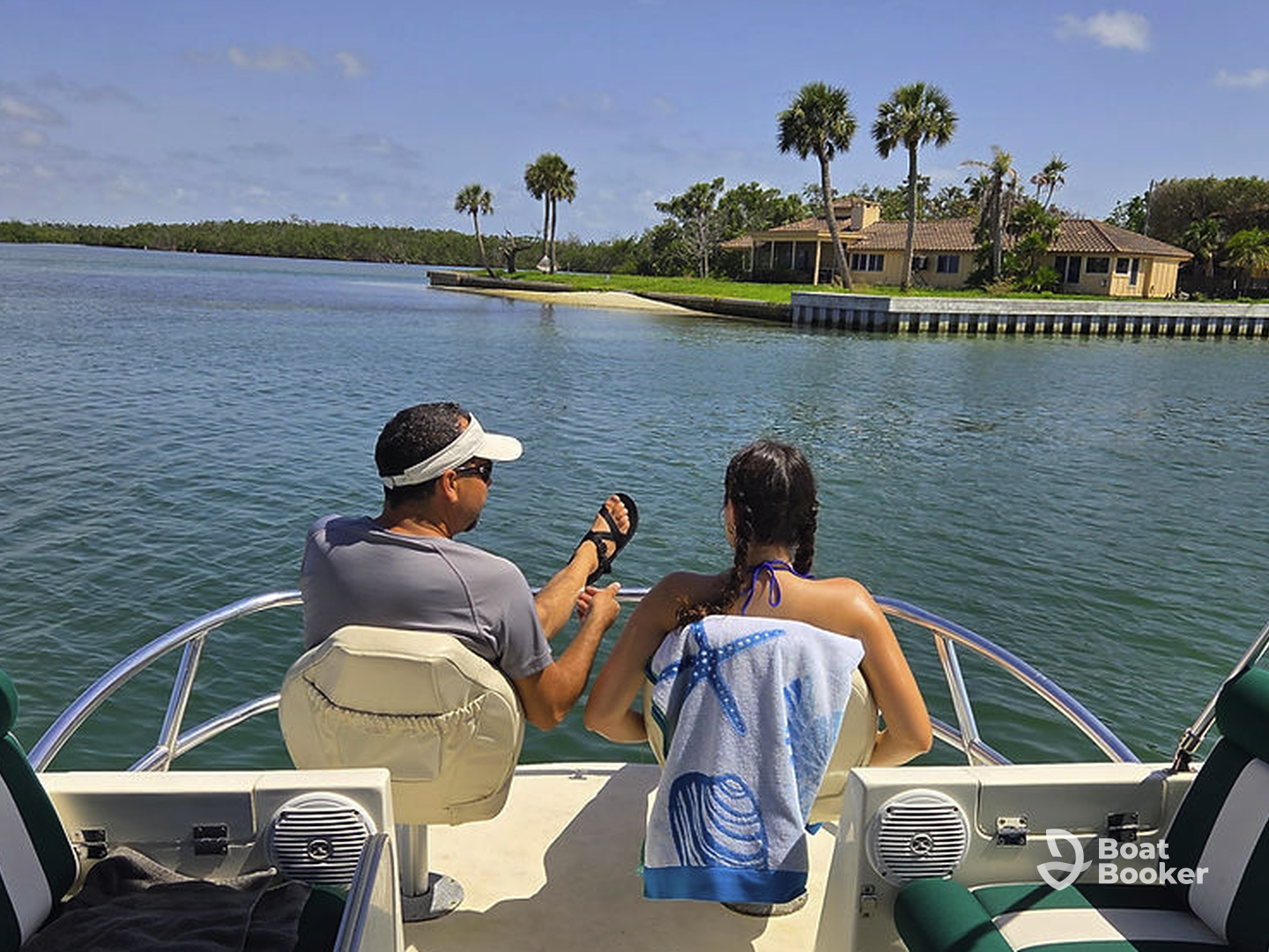 Pineapple Boat Tours