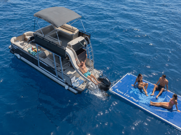 LA TORA – Slide, Splash & Celebrate!
