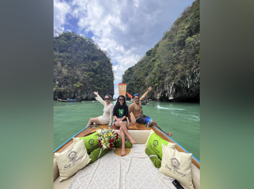 Sea Breeze – Luxury Long Tail Boat