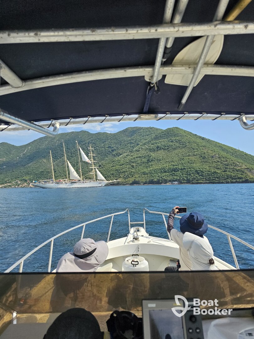 Marko Boat Tour – Fishing & Snorkeling
