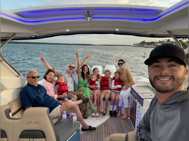 Stay Salty Charters – 35' Adventure Yacht