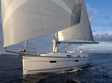 DeToni Charter – Angelica