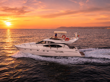 Fénix Luxury Yacht Puerto Vallarta