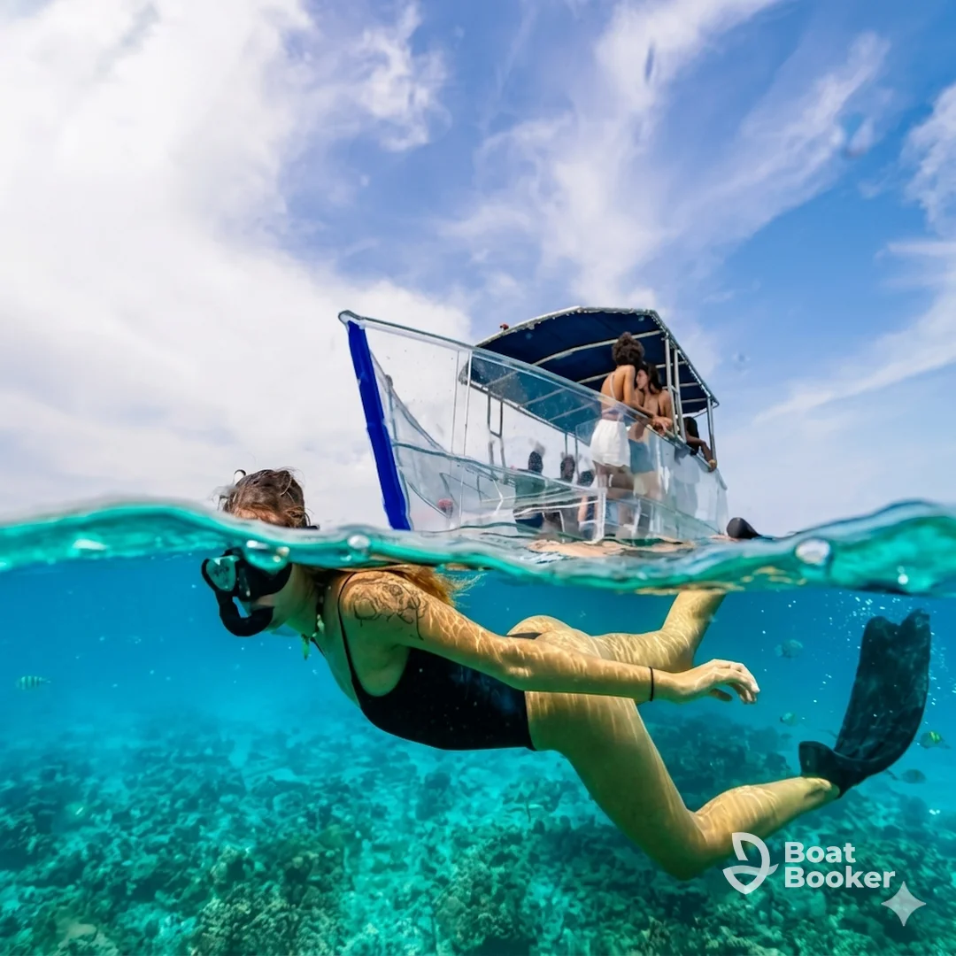 Aqua Clara Tours – Glass Bottom Boat