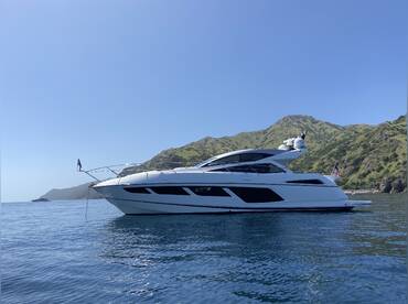 60ft Ultra-Sleek 2015 Sunseeker Predator