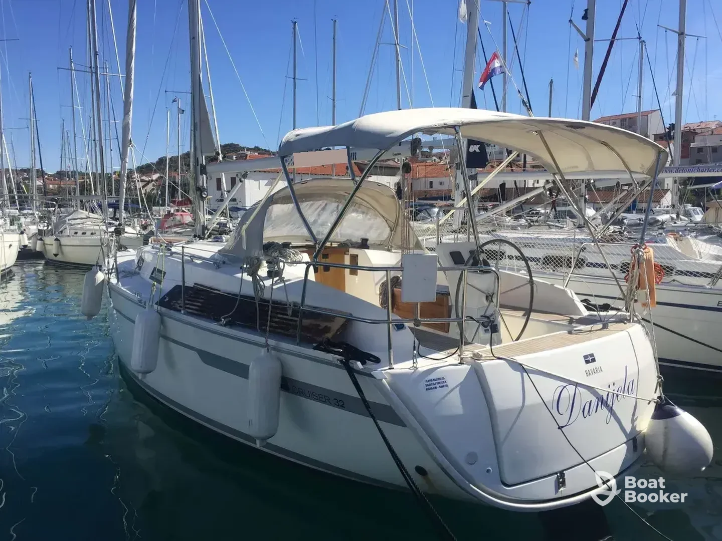 DeToni Charter – Danielle