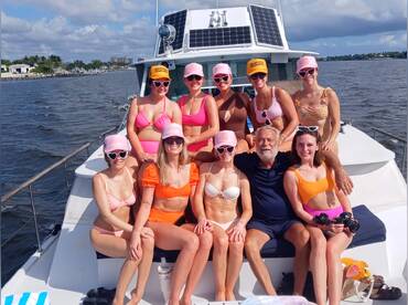 Elite Sport Yachts LLC – 44ft Hatteras