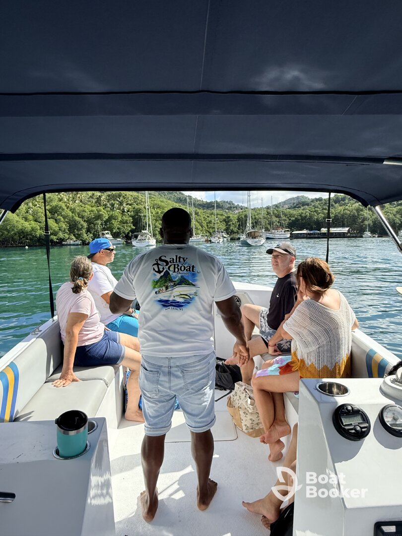 Salty Boat Charters – Chris Craft