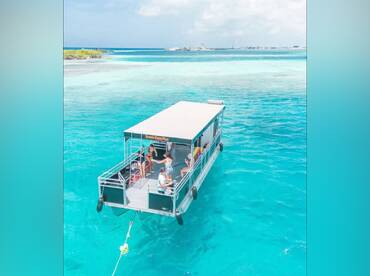 Booba's Pontoon Tours Aruba