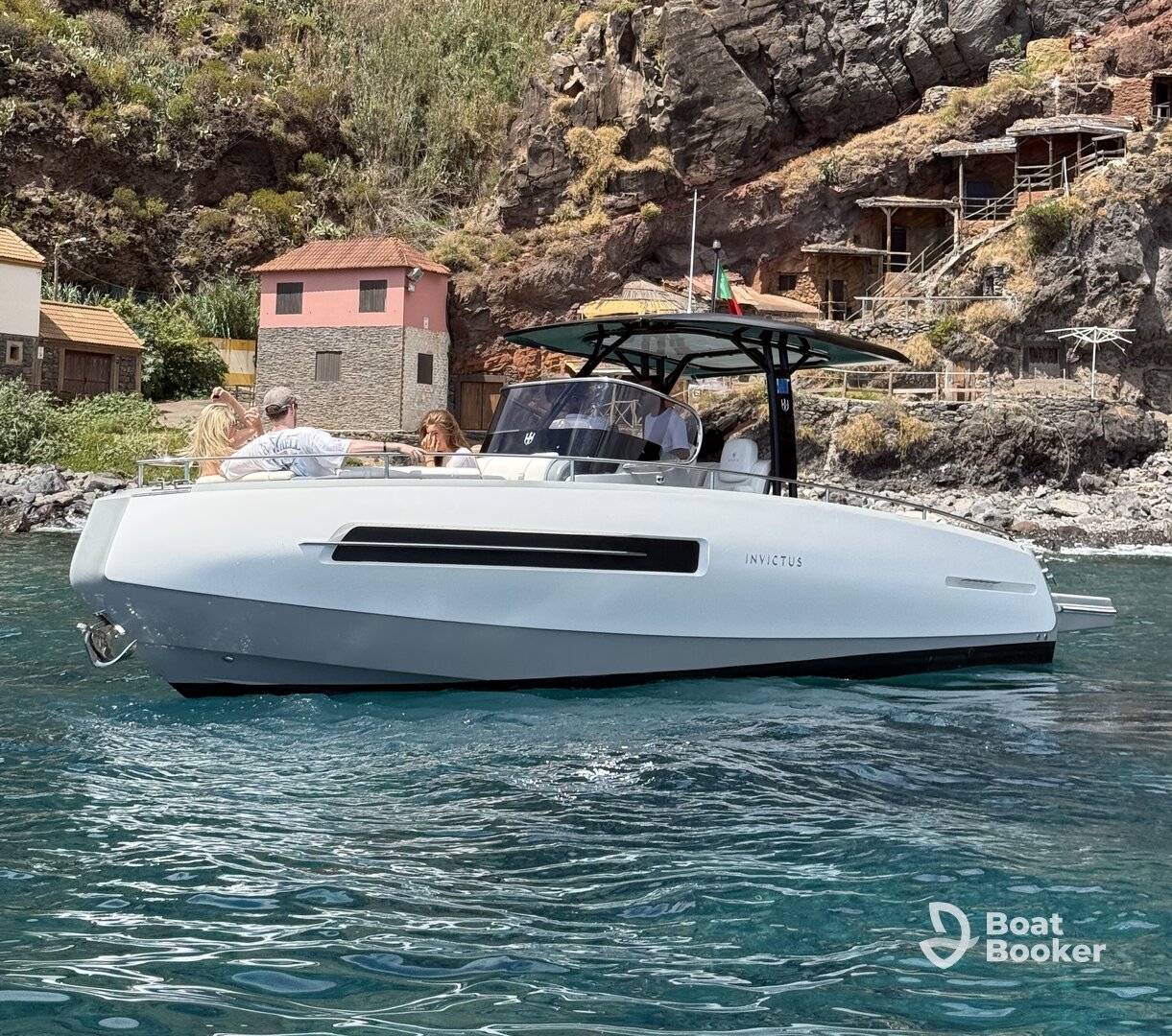 Cristal Sea Madeira – Invictus 280