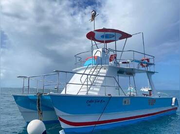 Private Party Boat & Snorkeling