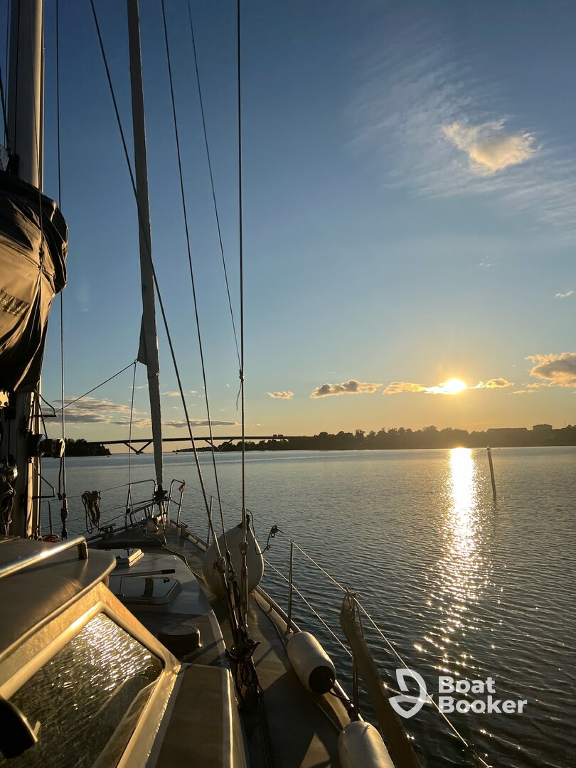 S/Y April