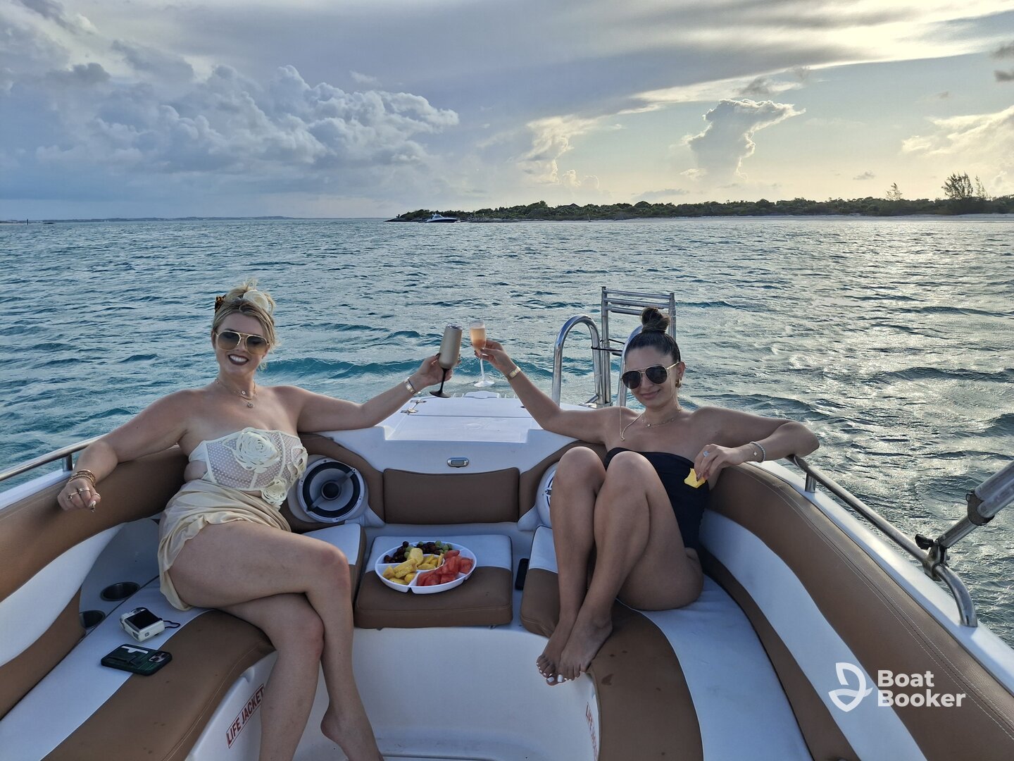 ABI Luxury Boat Charter