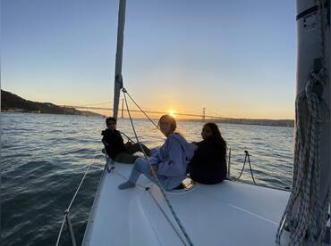 Nortada Sailing Tours – 100% Private Tour