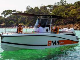 A couple enjoys drinks on a stylish boat, surrounded by beautiful turquoise waters — perfect for a relaxing day on the water.