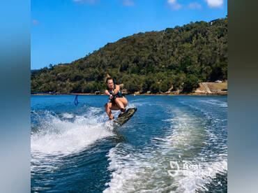 Knysna Wake and Ski