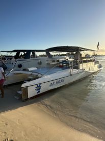 Perfect day on the boat 