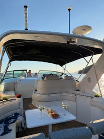 beautiful boat and very nice crew