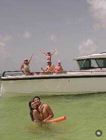 Stunning boat to accomidate larger group