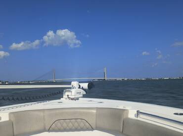 Beautiful cruise through the bay!