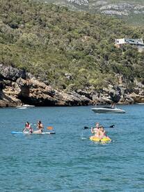 A lovely and relaxing boat tour with family