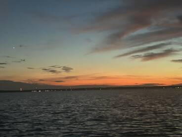 Best Sunset Cruise!  Great Orange Crushes, Beautiful pictures.