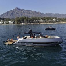 Invictus Yacht Experience