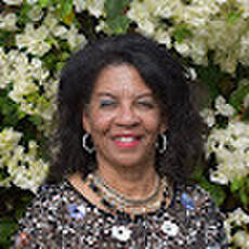 Lisa Edwards