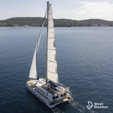 UpWind Catamaran