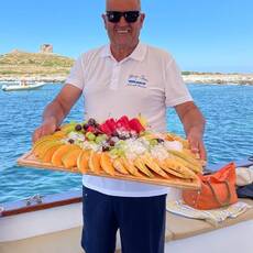 Toti L Boat Tour